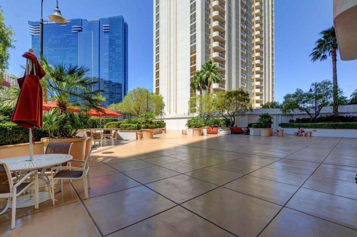 Mgm Signature-16-704 Jacuzzi Studio Las Vegas Luaran gambar
